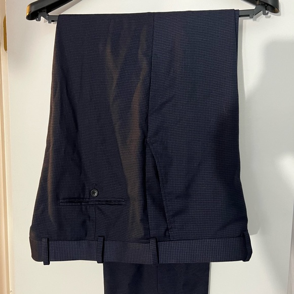 Adolfo Blue Men’s Suit - Picture 7 of 9